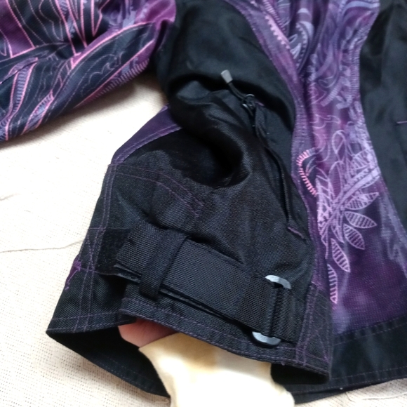 Harley Davidson Riding Jacket - Picture 5 of 11